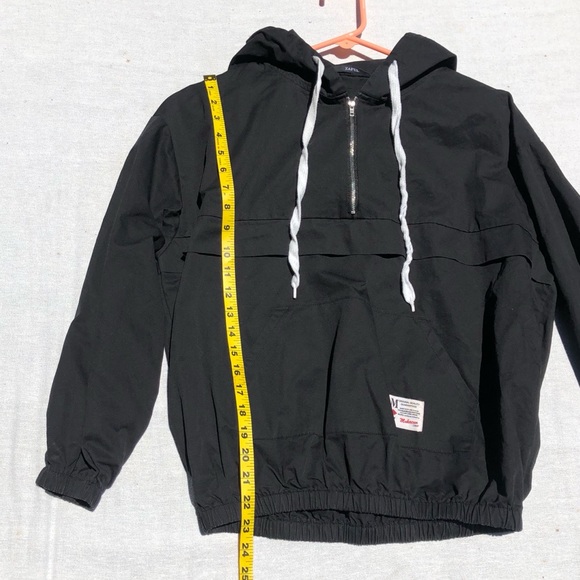 ✨Zaful Black Hoodie!! - Picture 4 of 4